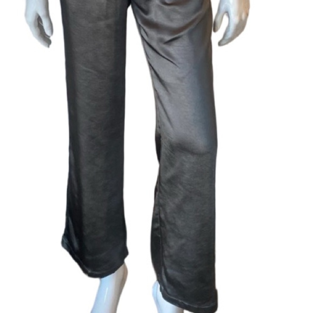 Chaser Women's Silky Satin Pants NWT - Picture 1 of 6